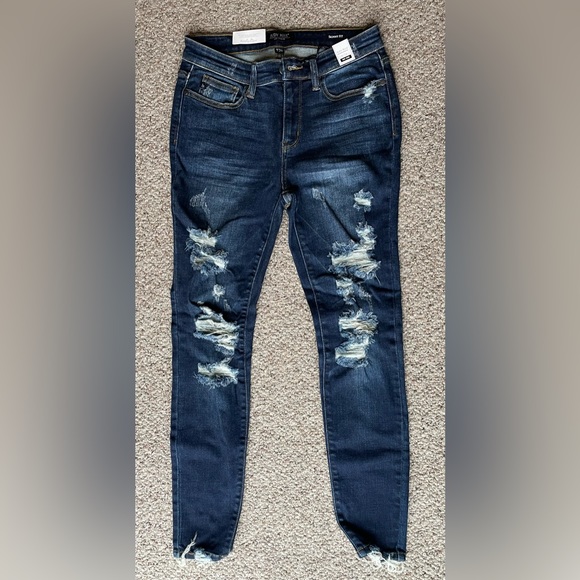 Judy Blue Denim - Judy Blue NWT, Mid-Rise Skinny fit jeans size 7